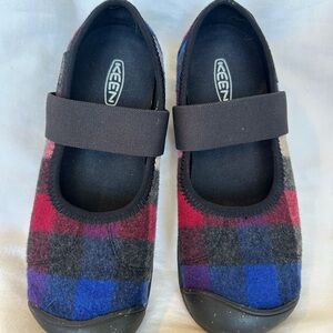 Keen Mary Jane Sienna Sz 5.5 Slip On Shoes Flats Casual Comfort Round Toe Plaid